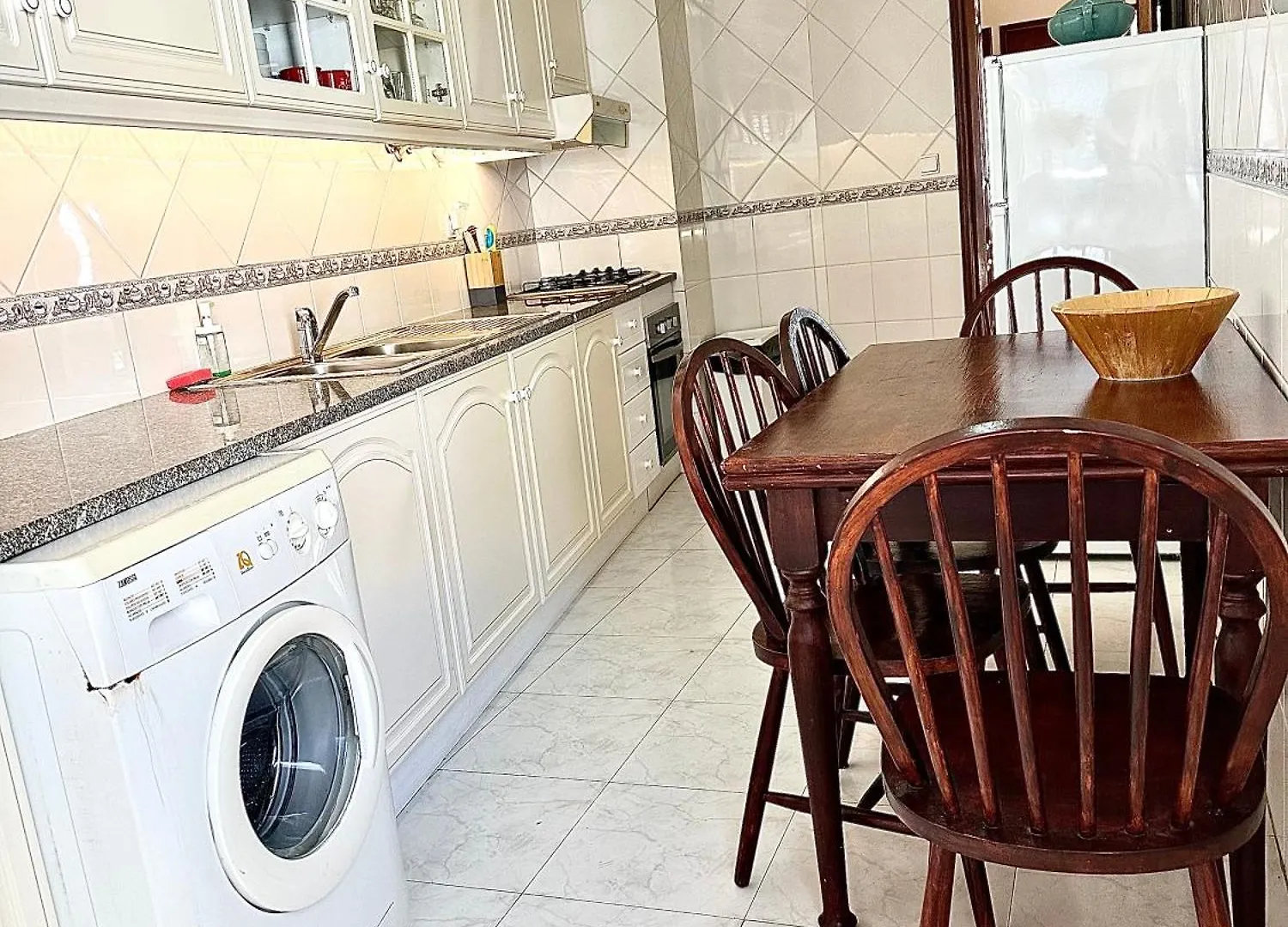 Rei Apartment 奎特里拉