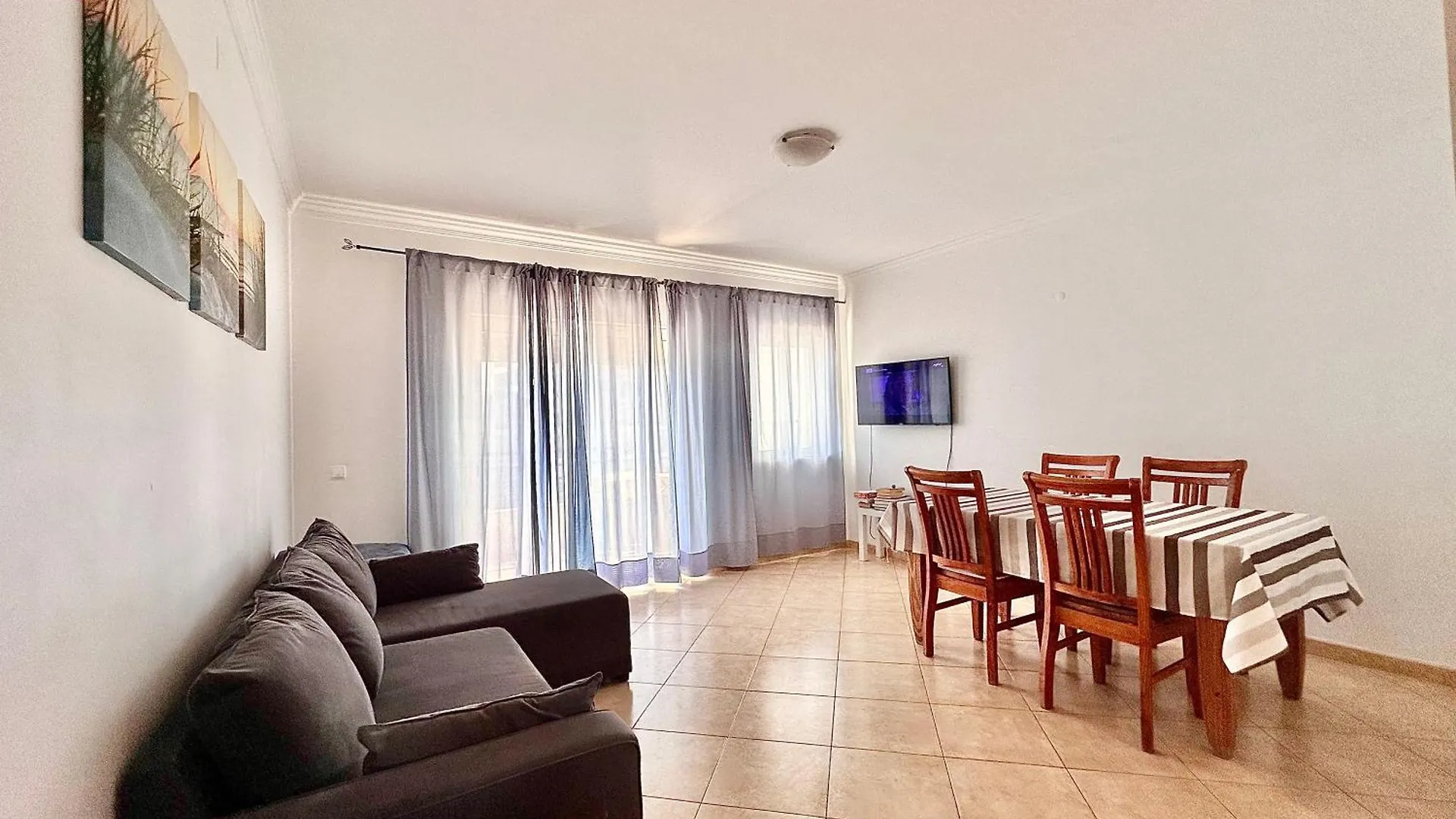 Rei Apartment 奎特里拉