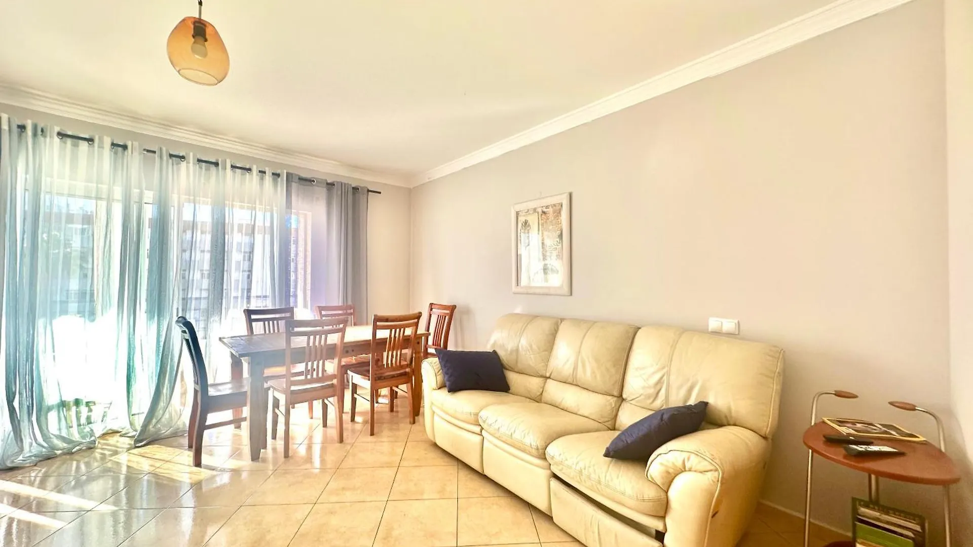 Rei Apartment 奎特里拉